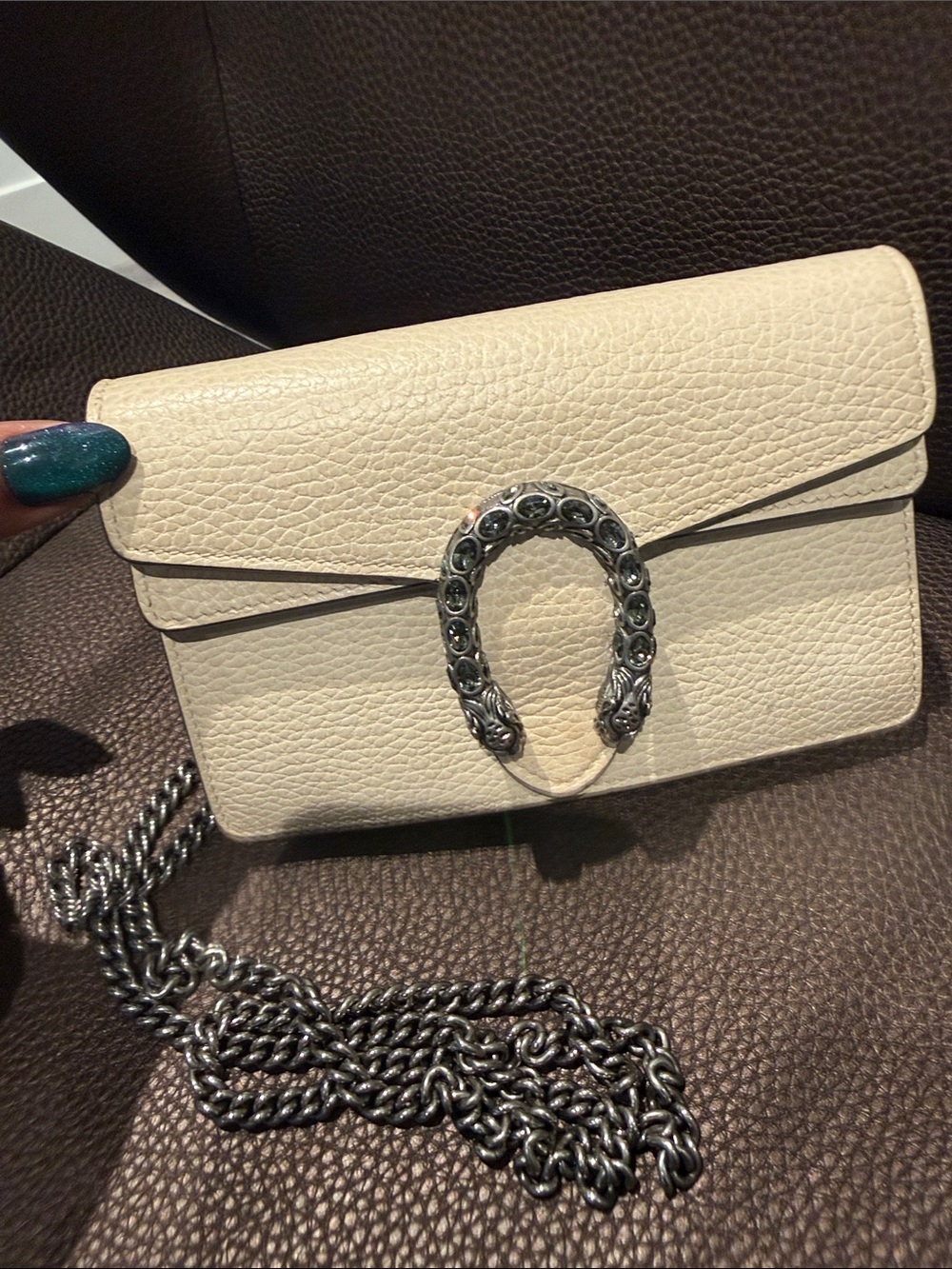 Gucci Cream Textured Leather Shoulder Bag with Silver Horsebit